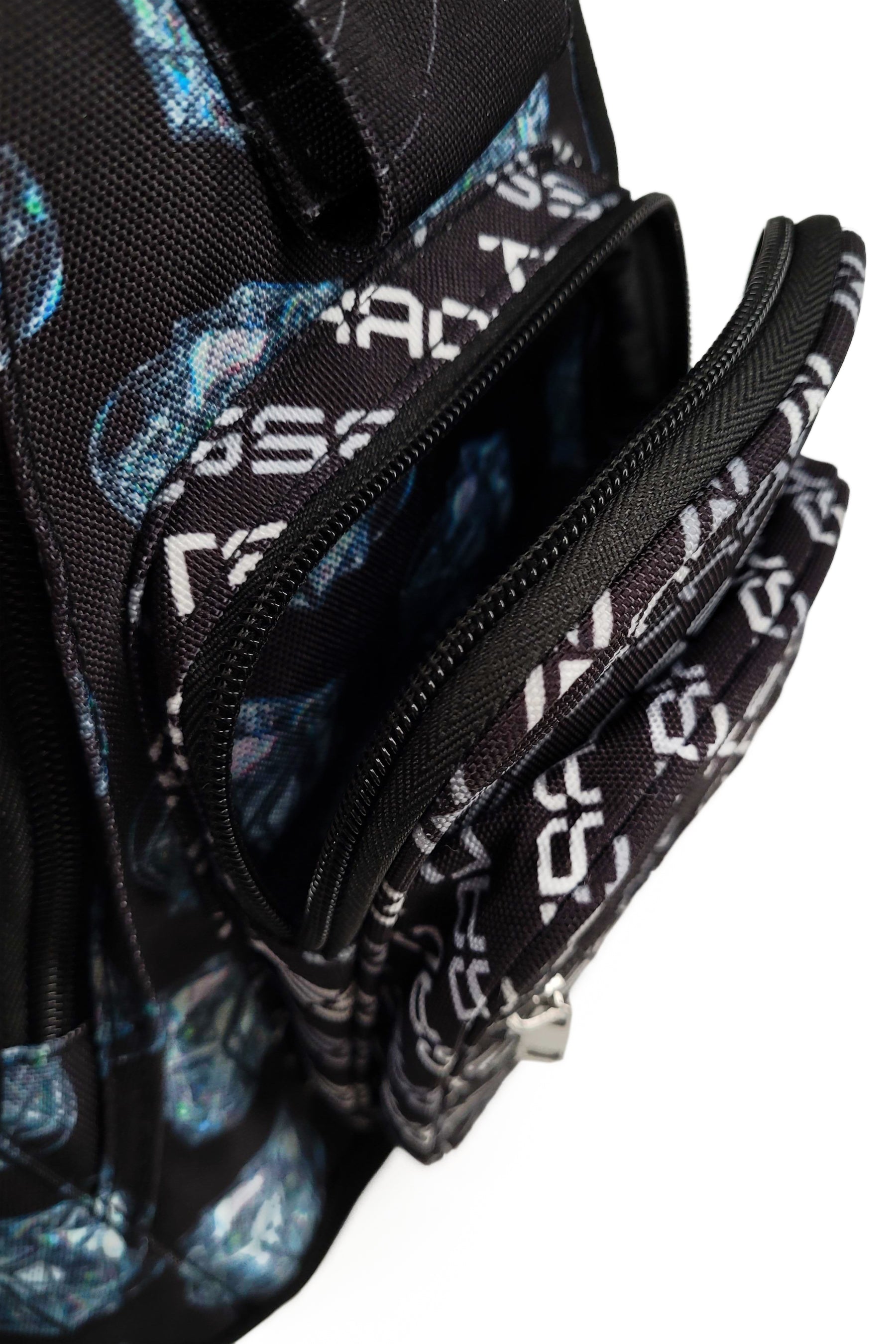 TESSERACT SHOULDER BAG